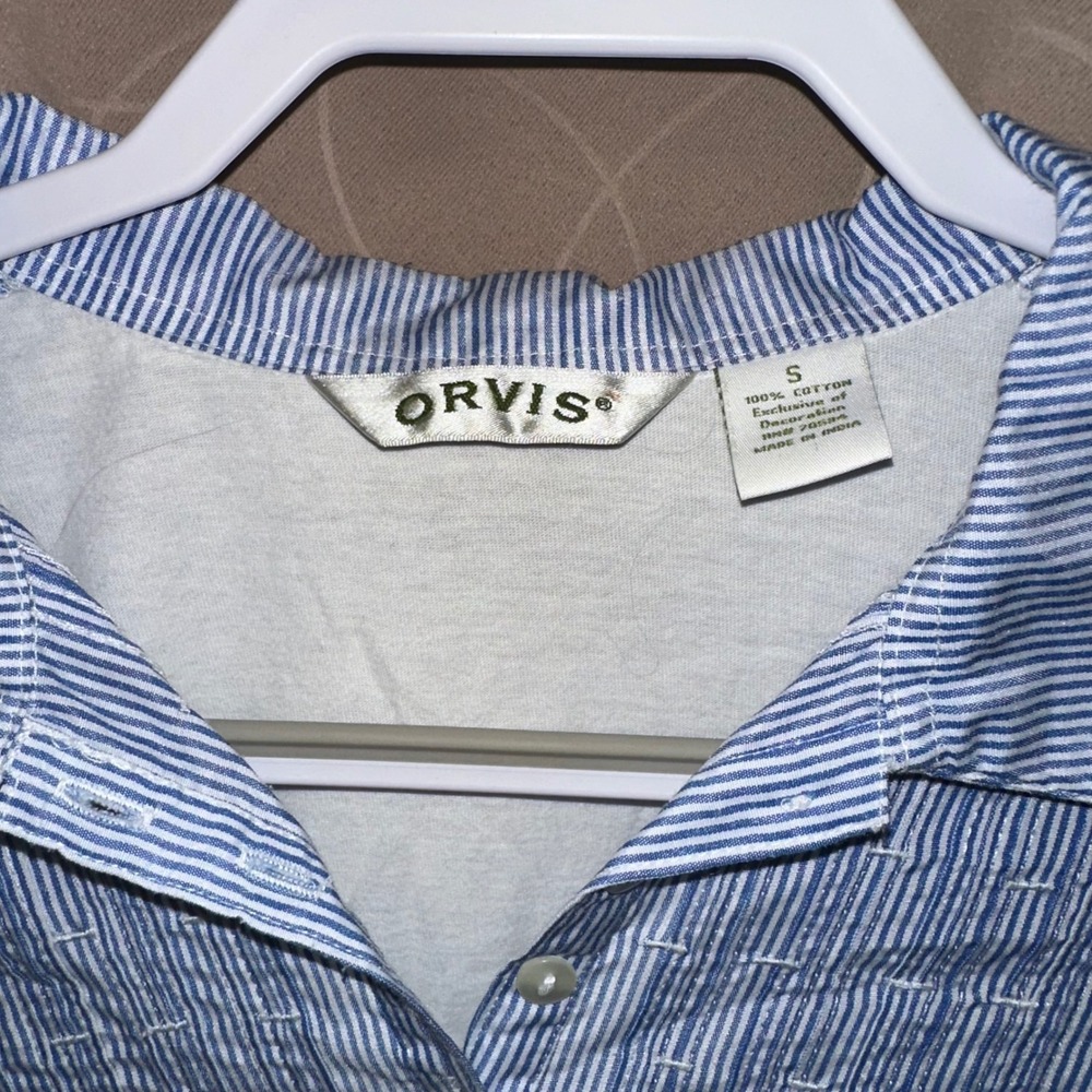 Orvis Women's White Blue Stripe Collared Shirt Preppy Top Size Small - Picture 2 of 3
